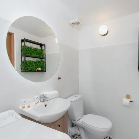 Mezzanine Retro Strzelecka Old Town By Renters *